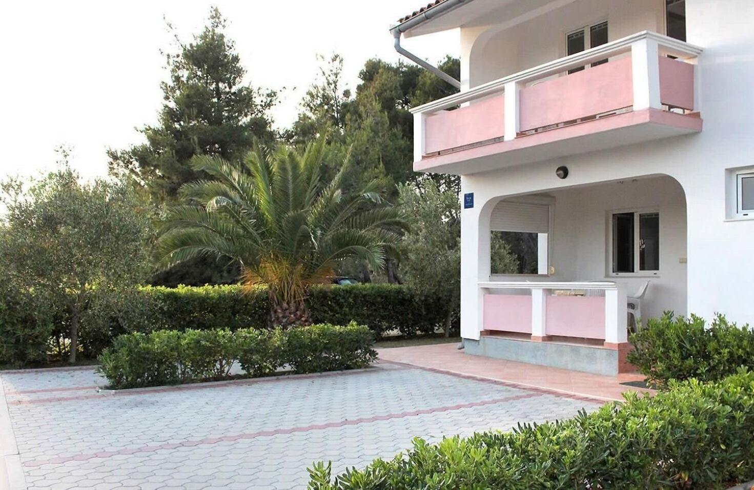 Apartments Vink Вир Екстер'єр фото